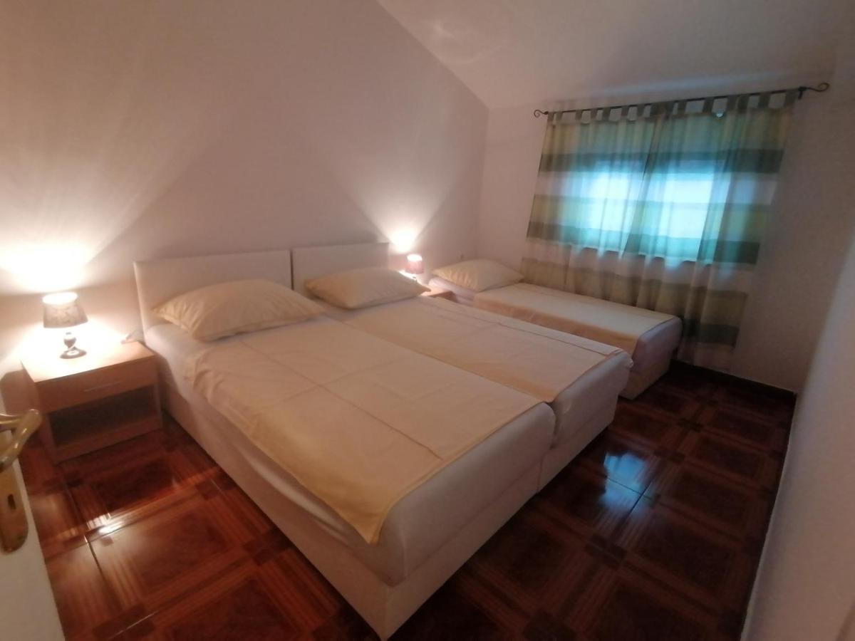 Apartmani Ivana Senj Senj  Exterior foto