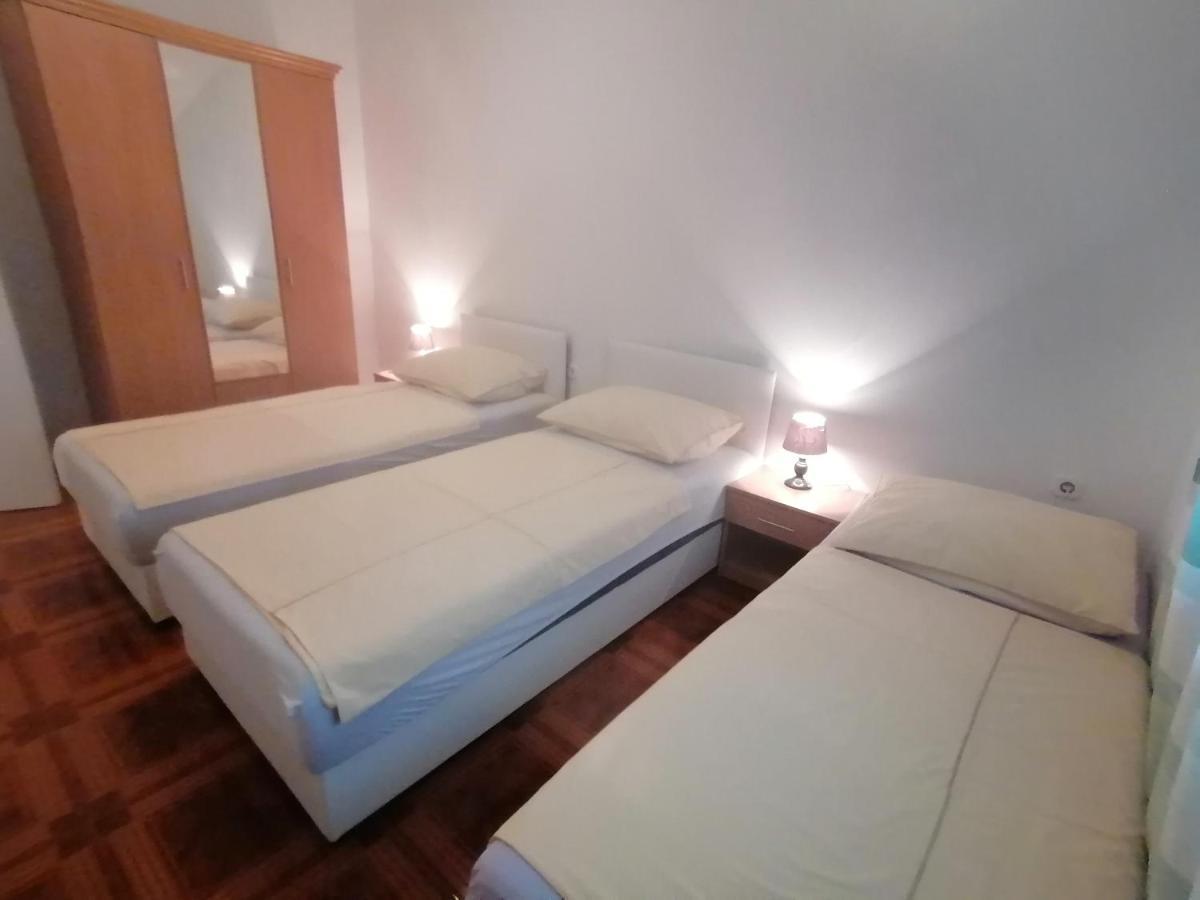 Apartmani Ivana Senj Senj  Exterior foto