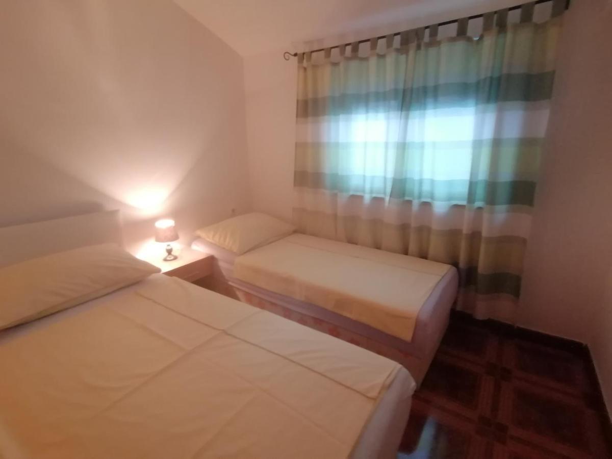 Apartmani Ivana Senj Senj  Exterior foto