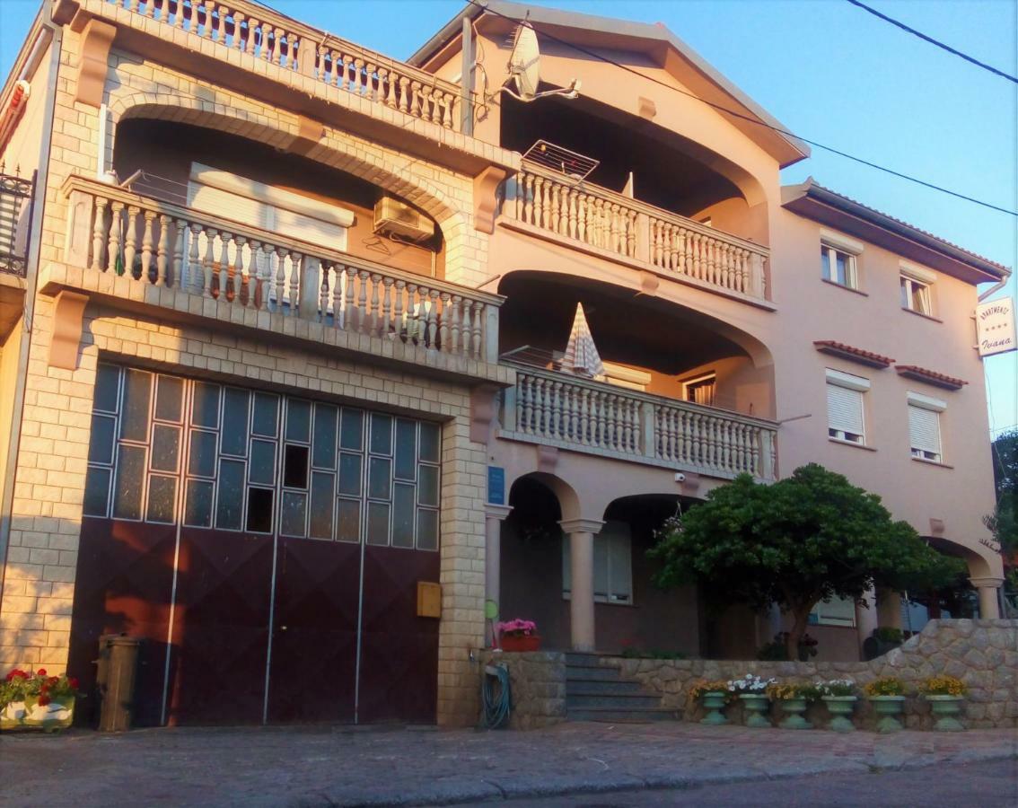 Apartmani Ivana Senj Senj  Exterior foto
