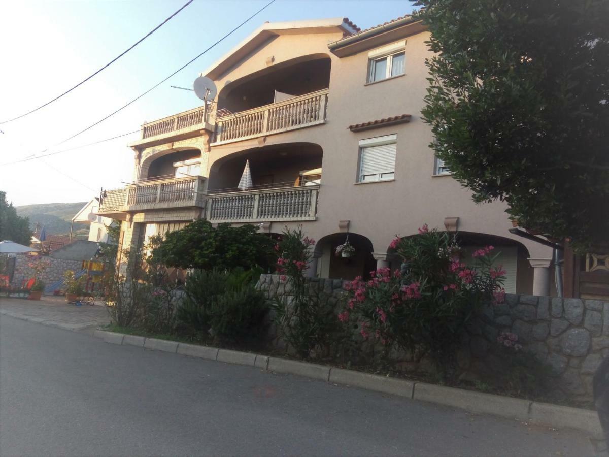 Apartmani Ivana Senj Senj  Exterior foto