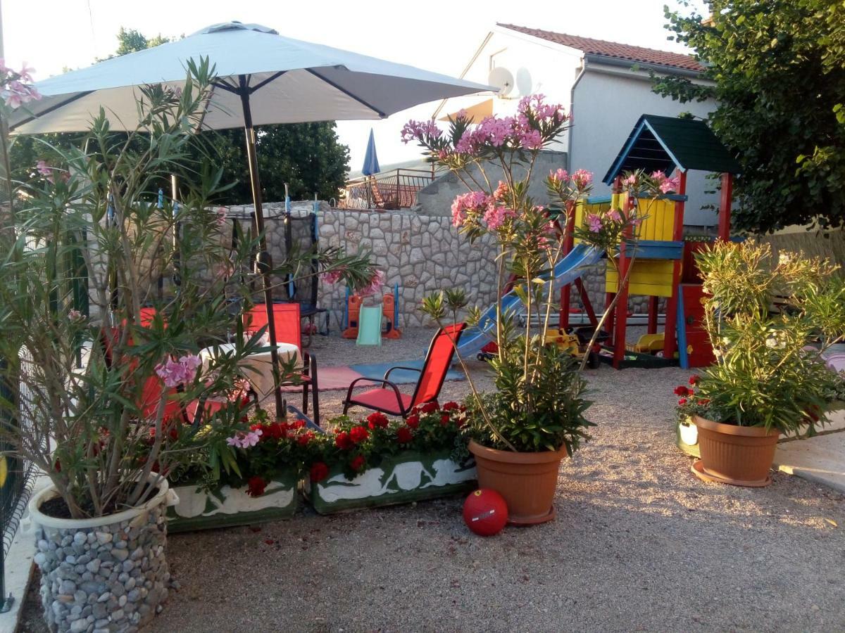 Apartmani Ivana Senj Senj  Exterior foto